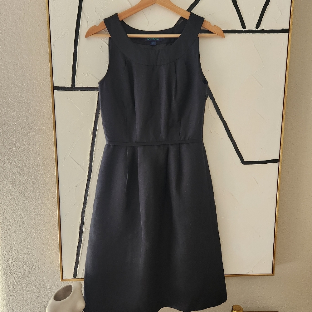 Boden Shift Dress Silk Blend Sleeveless LBD Size 8